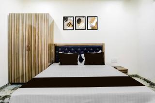 OYO 83814 Hotel Yash Residency - 1