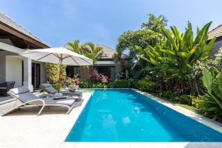 Seven Kejora - Beachfront Estate Sanur - 9
