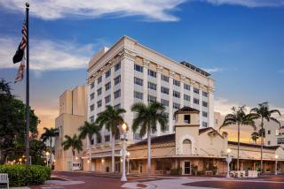 The Banyan Hotel Fort Myers, Tapestry Collection by Hilton - 6