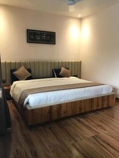 The Misty Villas Igatpuri by Natura Stays, 6 BHK - 8