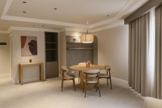 Vermillion Hotel - 8