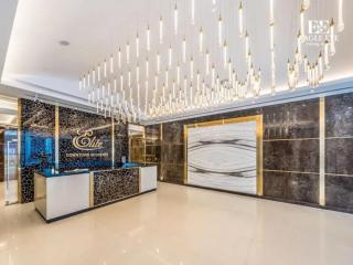 Spacious 1 Bed with Burj Khalifa View accommodates 3 or 4 - 4