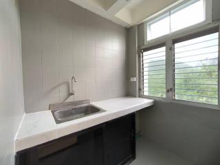 Townhouse, 500m the Pink Line MRT, Near Airport - 0