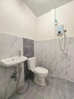 Townhouse, 500m the Pink Line MRT, Near Airport - 4
