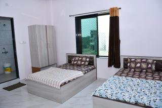 Hotel Khatushyamji - 2