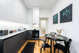Prague Days - One Bedroom Apartment in Hip Neighbourhood with Netflix - 3