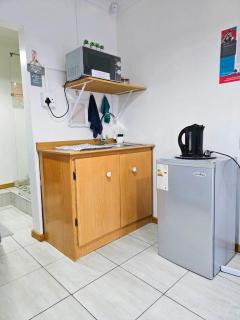 Magalies B&B LANGENHOVENPARK - 3