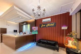 Sans Vibes Joe Hotel Soekarno Hatta Airport - 5