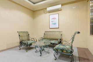 Sans Vibes Joe Hotel Soekarno Hatta Airport - 6