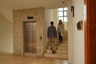Modern Downtown Bole apartment - 9