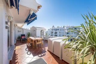 Holiday rentals apartment with Sea Views Puerto Marina - 3
