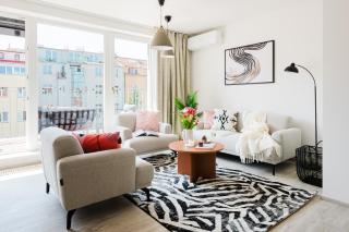 Prague Days - Top Floor Apartments with Terrace & AC near Vyšehrad Castle - 8