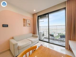 It Dust 7 - The Pearl Apartment - 0