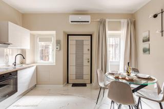 Dream house in center! - 2