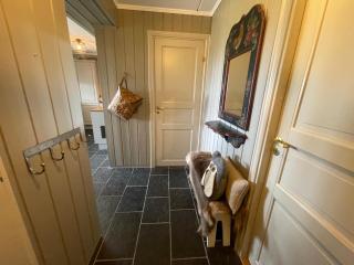 Nice And Central With Terrace - 8