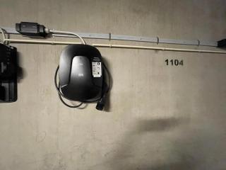 Nice And Central With Terrace - 2