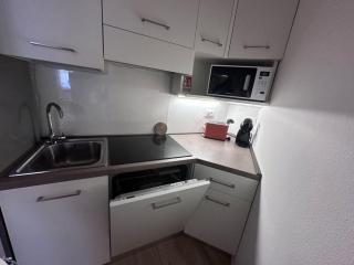 White Apartment - 9
