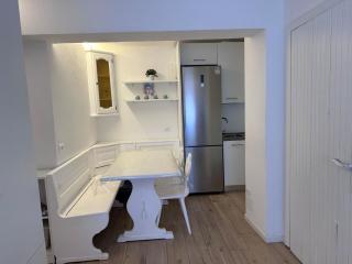 White Apartment - 7