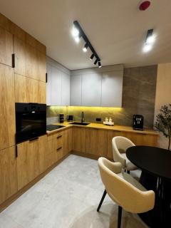 Family & Business Apartments PREMIUM No 2 - 1 Bedroom with Private Jacuzzi, Balcony, Parking - 5