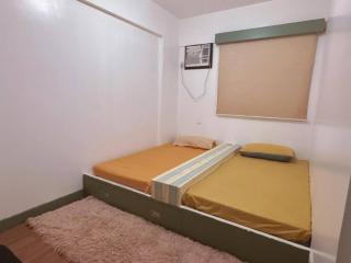 midrise staycation near AIRPORT - 9