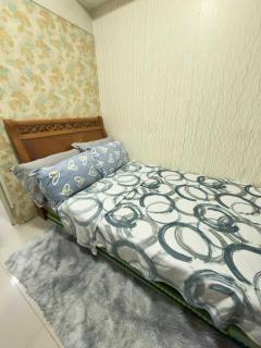 Sea Affordable staycation - 8