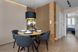 Air Conditioned Apartment in Cracow with Parking and Desk by Noclegi Renters - 2