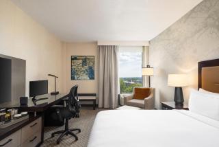 DoubleTree by Hilton McLean Tysons - 3