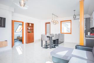 Lelle Centrál Apartman - 8