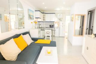 Apartment Holiday Bonanza - 6