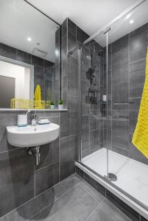 Yugo Dominick Place - 7