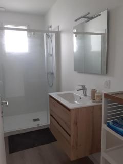 Les Embruns - maison 2 chambres avec jardin - 2