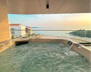 Apartment Amber with Jacuzzi & Sea View - 0