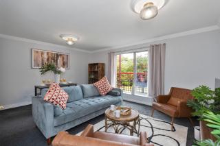 Riverside City Apartment - 9