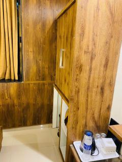 HOTEL DOUBLE CROWN Mumbai AIRPORT T2 - 5