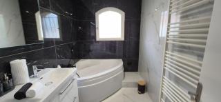 Maison sur la route des plages, piscine, jaccuzi - 1