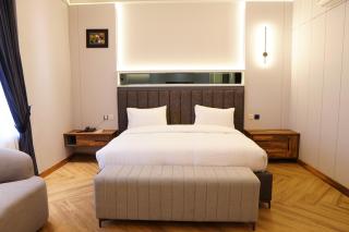 Le Aura Grand Hotel - 6