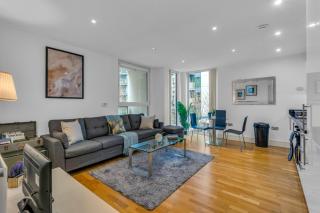MySquare Lanterns Way Apartments at Canary Wharf - 6