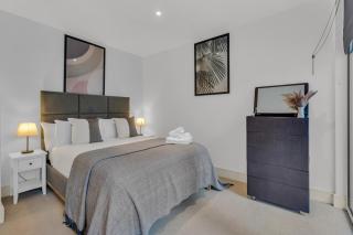 MySquare Lanterns Way Apartments at Canary Wharf - 3