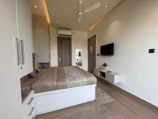 Nirvanika Wellness Luxury Apartments - 3