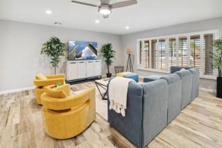 Spacious Scottsdale Retreat with Pool - 1