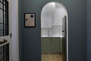 Pagrati Deco 2bd Apt - 3