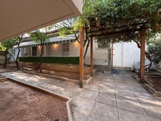 Cute Detached Home near Glyfada Center - 1