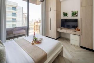 Frank Porter - Empire Residence, JVC - 4