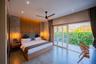 The Passport Hotel - 3