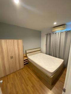 Town House - 8