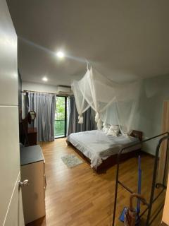 Town House - 1