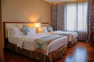 The Avenue Plaza Hotel - 9