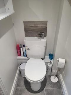 Cwtch on The meadow - 3