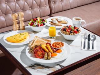 Premier Inn Dubai Barsha Heights - 5