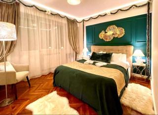 Emerald Oasis - 7